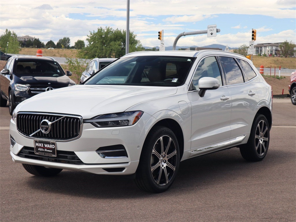 Pre-owned 2018 Volvo Xc60 Hybrid T8 Inscription 4d Sport Utility In 